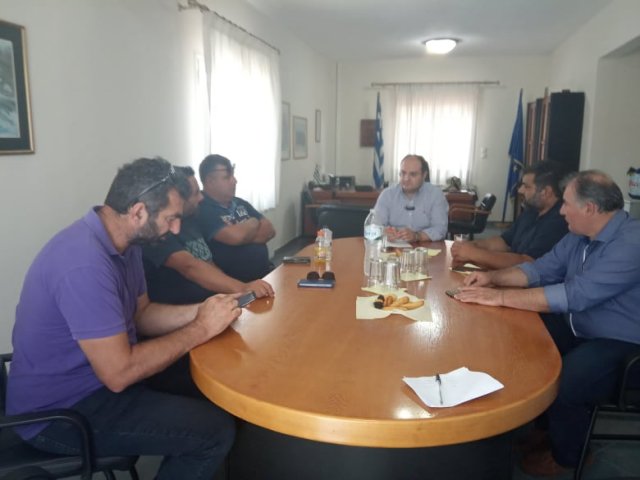 ΣΥΣΚΕΨΗ ΜΕ ΠΡΟΕΔΡΟΥΣ ΔΕ ΧΕΡΣΟΥ9-9