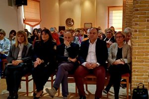 ΕΝΗΜΕΡΩΤΙΚΗ ΕΚΔΗΛΩΣΗ ΣΤΗ ΝΕΑ ΣΑΝΤΑ ΓΙΑ ΤΗΝ ΕΝΔΟΟΙΚΟΓΕΝΕΙΑΚΗ ΒΙΑ 3.1jpg