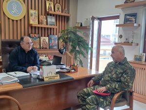 ΕΠΙΣΚΕΨΗ ΝΕΟΥ ΤΑΞΙΑΡΧΟΥ 71ΗΣ Α.Μ. ''ΠΟΝΤΟΣ'' Β. ΠΑΠΑΔΟΠΟΥΛΟΥ ΣΤΟΝ ΔΗΜΑΡΧΟ ΚΙΛΚΙΣ 1