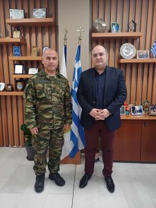 ΕΠΙΣΚΕΨΗ ΝΕΟΥ ΤΑΞΙΑΡΧΟΥ 71ΗΣ Α.Μ. ''ΠΟΝΤΟΣ'' Β. ΠΑΠΑΔΟΠΟΥΛΟΥ ΣΤΟΝ ΔΗΜΑΡΧΟ ΚΙΛΚΙΣ 4