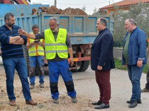 ΕΡΓΑ ΑΝΤΙΚΑΣΤΑΣΗΣ ΣΤΟ ΔΙΚΤΥΟ ΥΔΡΕΥΣΗΣ ΤΗΣ ΕΥΚΑΡΠΙΑΣ 3.1jpg