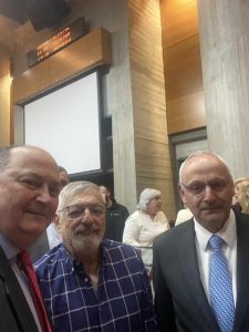 ΤΕΛΕΤΗ ΑΠΟΔΟΣΗΣ ΤΙΜΗΤΙΚΗΣ ΔΙΑΚΡΙΣΗΣ ΣΤΟΝ ΑΕΙΜΝΗΣΤΟ ΚΟΙΝΟΤΑΡΧΗ ΠΑΛΑΙΟΥ ΓΥΝΑΙΚΟΚΑΣΤΡΟΥ 2
