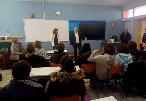 ΕΝΗΜΕΡΩΤΙΚΗ ΣΥΖΗΤΗΣΗ ΣΤΟ 2ο ΠΕΙΡΑΜΑΤΙΚΟ ΛΥΚΕΙΟ ΚΙΛΚΙΣ ΓΙΑ ΤΗΝ ΠΑΝΕΛΛΗΝΙΑ ΣΧΟΛΙΚΗ ΗΜΕΡΑ ΦΙΛΟΖΩΙΑΣ 1
