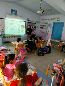 ΕΝΗΜΕΡΩΤΙΚΟ ΠΡΟΓΡΑΜΜΑ ΓΙΑ ΤΗΝ ΑΤΟΜΙΚΗ ΥΓΙΕΙΝΗ ΣΤΑ ΔΗΜΟΤΙΚΑ ΣΧΟΛΕΙΑ 3