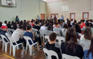 ΕΝΗΜΕΡΩΤΙΚΗ ΔΡΑΣΗ ΣΤΟ 2ο ΠΕΙΡΑΜΑΤΙΚΟ ΓΥΜΝΑΣΙΟ ΚΙΛΚΙΣ ΓΙΑ ΤΗΝ ΠΑΓΚΟΣΜΙΑ ΕΒΔΟΜΑΔΑ ΟΔΙΚΗΣ ΑΣΦΑΛΕΙΑΣ 2