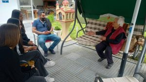 ΕΞΟΙΚΕΙΩΣΗ ΗΛΙΚΙΩΜΕΝΩΝ ΣΤΙΣ ΜΟΥΡΙΕΣ ΜΕ ΕΞΥΠΝΕΣ ΣΥΣΚΕΥΕΣ 2