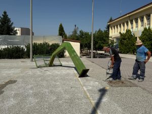 ΕΡΓΑΣΙΕΣ ΑΝΑΚΑΙΝΙΣΗΣ ΣΧΟΛΕΙΩΝ ΑΠΟ ΤΟ ΠΡΟΓΡΑΜΜΑ ''ΜΑΡΙΕΤΤΑ ΓΙΑΝΝΑΚΟΥ'' 3
