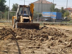 ΕΡΓΑΣΙΕΣ ΑΠΟΞΗΛΩΣΗΣ ΧΛΟΟΤΑΠΗΤΑ ΓΗΠΕΔΟΥ 5Χ5 ΣΤΗΝ ΚΡΗΣΤΩΝΗ 4