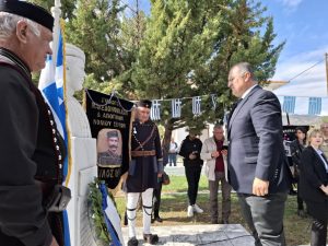 ΕΚΔΗΛΩΣΗ ΣΤΟ ΙΣΩΜΑ ΓΙΑ ΤΟΝ ΜΑΚΕΔΟΝΟΜΑΧΟ ΚΑΠΕΤΑΝ ΡΑΜΝΑΛΗ 2025 7