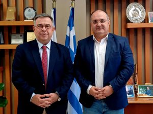 ΕΠΙΣΚΕΨΗ ΓΕΝ. ΓΡΑΜΜΑΤΕΑ ΑΠΟΚΕΝΤΡΩΜΕΝΗΣ ΔΙΟΙΚΗΣΗΣ ΜΑΚΕΔΟΝΙΑΣ ΘΡΑΚΗΣ ΣΤΟΝ ΔΗΜΑΡΧΟ ΚΙΛΚΙΣ 4