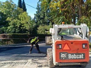 ΑΣΦΑΛΤΟΣΤΡΩΣΗ ΣΤΗΝ ΟΔΟ ΚΑΠΕΤΑ ΝΙΚΟΤΣΑΡΑ 14