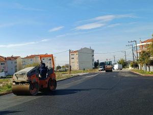 ΑΣΦΑΛΤΟΣΤΡΩΣΗ ΣΤΗΝ ΟΔΟ ΚΑΠΕΤΑ ΝΙΚΟΤΣΑΡΑ 7