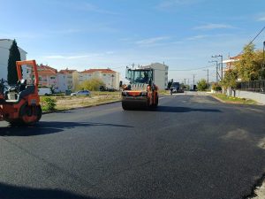 ΑΣΦΑΛΤΟΣΤΡΩΣΗ ΣΤΗΝ ΟΔΟ ΚΑΠΕΤΑ ΝΙΚΟΤΣΑΡΑ 8