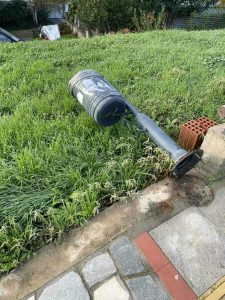 ΒΑΝΔΑΛΙΣΜΟΙ ΣΤΗΝ ΠΕΡΙΦΕΡΕΙΑΚΗ ΟΔΟ ΔΗΜΑΡΧΟΥ Ν. ΑΓΓΕΛΙΔΗ 5