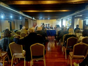 ΒΙΒΛΙΟΠΑΡΟΥΣΙΑΣΗ Γ. ΤΣΙΤΣΙΜΗ ''Ο ΑΝΕΜΟΣ ΧΟΡΕΥΕΙ ΑΝΑΜΕΣΑ ΣΤΙΣ ΚΑΛΑΜΙΕΣ'' 4