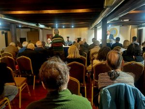 ΒΙΒΛΙΟΠΑΡΟΥΣΙΑΣΗ Γ. ΤΣΙΤΣΙΜΗ ''Ο ΑΝΕΜΟΣ ΧΟΡΕΥΕΙ ΑΝΑΜΕΣΑ ΣΤΙΣ ΚΑΛΑΜΙΕΣ'' 8