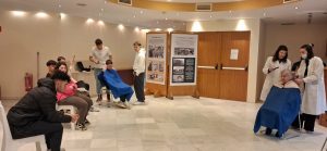 ΔΩΡΕΑΝ ΥΠΗΡΕΣΙΕΣ ΚΟΥΡΕΜΑΤΟΣ ΧΤΕΝΙΣΜΑΤΟΣ ΣΤΑ ΜΕΛΗ ΤΟΥ ΚΑΠΗ ΑΠΟ ΤΟ ΤΜΗΜΑ ΚΟΜΜΩΤΙΚΗΣ ΤΟΥ 1ου ΕΡΓΑΣΤΗΡΙΑΚΟΥ ΚΕΝΤΡΟΥ 5