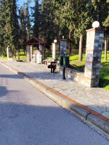 ΕΠΑΝΑΤΟΠΟΘΕΤΗΣΗ ΚΑΛΑΘΙΩΝ ΑΠΟΡΡΙΜΜΑΤΩΝ ΣΤΗΝ ΟΔΟ ΔΗΜΑΡΧΟΥ Ν. ΑΓΓΕΛΙΔΗ 2