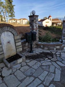 ΕΠΑΝΑΤΟΠΟΘΕΤΗΣΗ ΚΑΛΑΘΙΩΝ ΑΠΟΡΡΙΜΜΑΤΩΝ ΣΤΗΝ ΟΔΟ ΔΗΜΑΡΧΟΥ Ν. ΑΓΓΕΛΙΔΗ 6