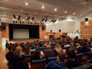 ΘΕΑΤΡΙΚΗ ΠΑΡΑΣΤΑΣΗ ΕΝ.Ε.ΕΓΥΛ 2ΟΥ ΔΗΜΟΤΙΚΟΥ ΣΧΟΛΕΙΟΥ ΚΙΛΚΙΣ 4