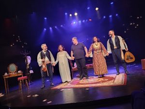 ΦΩΤΟ ΡΟΖΑ ΕΣΚΕΝΑΖΥ 1