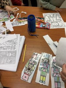 ΧΡΙΣΤΟΥΓΕΝΝΙΑΤΙΚΕΣ ΙΣΤΟΡΙΕΣ ΣΤΗΝ ΚΑΠΝΑΠΟΘΗΚΗ ΤΗΣ ΑΥΣΤΡΟΕΛΛΗΝΙΚΗΣ 4.1jpg