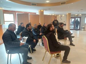 ΑΠΙΝΙΔΩΤΕΣ ΣΕ ΑΘΛΗΤΙΚΟΥΣ ΠΟΔΟΣΦΑΙΡΙΚΟΥΣ ΣΥΛΛΟΓΟΥΣ 15