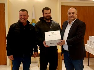 ΑΠΙΝΙΔΩΤΕΣ ΣΕ ΑΘΛΗΤΙΚΟΥΣ ΠΟΔΟΣΦΑΙΡΙΚΟΥΣ ΣΥΛΛΟΓΟΥΣ 6