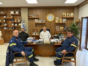 ΕΠΙΣΚΕΨΗ ΝΕΑΣ ΠΥΡΟΣΒΕΣΤΙΚΗΣ ΗΓΕΣΙΑΣ ΚΙΛΚΙΣ ΣΤΟΝ ΔΗΜΑΡΧΟ ΚΙΛΚΙΣ 1