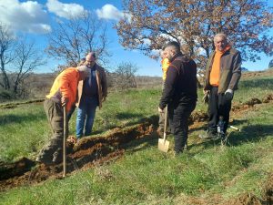 ΔΕΝΔΡΟΦΥΤΕΥΣΗ ΚΥΝΗΓΕΤΙΚΟΥ ΣΥΛΛΟΓΟΥ ΣΤΗΝ ΚΑΛΙΝΔΡΙΑ 5