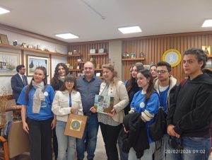 ΕΠΙΣΚΕΨΗ ΜΑΘΗΤΩΝ ΡΟΥΜΑΝΙΑΣ ΣΤΟΝ ΔΗΜΑΡΧΟ ΚΙΛΚΙΣ 2