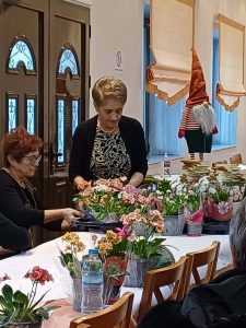 ΒΙΒΛΙΟΠΑΡΟΥΣΙΑΣΗ ΣΤΗ ΝΕΑ ΣΑΝΤΑ ΓΙΑ ΤΗΝ ΠΑΓΚΟΣΜΙΑ ΗΜΕΡΑ ΤΗΣ ΓΥΝΑΙΚΑΣ 3