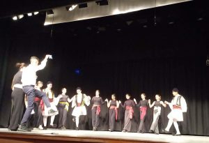 ΑΣ ΚΡΑΤΗΣΟΥΝ ΟΙ ΧΟΡΟΙ ΕΚΔΗΛΩΣΗ ΕΝΕΕΕΓΥ Λ ΚΑΙ 3ΟΥ ΓΥΜΝΑΣΙΟΥ ΚΙΛΚΙΣ 3