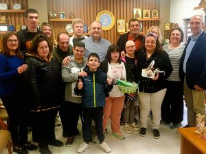 ΕΠΙΣΚΕΨΗ ΚΔΑΠ ΜΕΑ ΣΤΟΝ ΔΗΜΑΡΧΟ ΚΙΛΚΙΣ ΓΙΑ ΠΑΣΧΑΛΙΝΕΣ ΕΥΧΕΣ 1