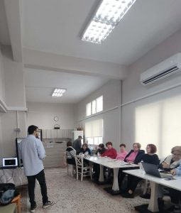 ΚΟΜΒΟΣ ΨΗΦΙΑΚΗΣ ΕΝΔΥΝΑΜΩΣΗΣ ΗΛΙΚΙΩΜΕΝΩΝ ΚΑΠΗ ΚΙΛΚΙΣ 5