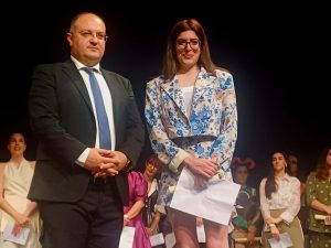 22Η ΟΡΚΩΜΟΣΙΑ ΤΕΛΕΙΟΦΟΙΤΩΝ ΤΜΗΜΑΤΟΣ ΔΗΜΙΟΥΡΓΙΚΟΥ ΣΧΕΔΙΑΣΜΟΥ ΚΑΙ ΕΝΔΥΣΗΣ 4.4