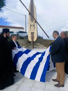 ΑΠΟΚΑΛΥΠΤΗΡΙΑ ΜΝΗΜΕΙΟΥ ΠΟΝΤΙΑΚΗΣ ΛΥΡΑΣ ΣΤΑ ΘΕΟΔΟΣΙΑ 1