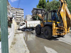 ΚΑΘΑΡΙΣΜΟΣ ΠΟΛΗΣ ΑΠΟ ΚΛΑΔΙΑ ΚΑΙ ΟΓΚΩΔΗ ΑΝΤΙΚΕΙΜΕΝΑ 3