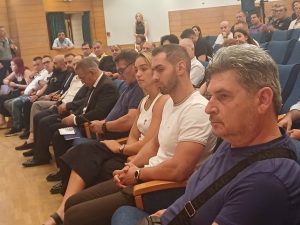 ΣΥΝΕΔΡΙΑΚΟ ΚΕΝΤΡΟ ΚΙΛΚΙΣ ΣΥΝΑΝΤΗΣΗ Γ. ΒΡΟΥΤΣΗ ΜΕ ΑΘΛΗΤΙΚΟΥΣ ΦΟΡΕΙΣ 6