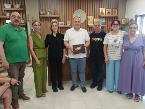 ΑΠΟ ΤΗΝ ΚΥΠΡΟ ΜΕ ΤΡΑΓΟΥΔΙ ΚΑΙ ΟΝΕΙΡΟ ΠΑΙΔΙΚΗ ΧΟΡΩΔΙΑ ΔΗΜΟΥ ΛΑΤΣΙΩΝ ΓΕΡΙΟΥ 7