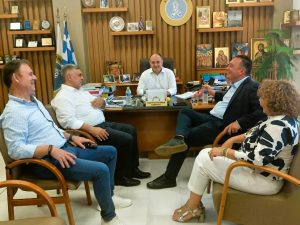 ΕΠΙΣΚΕΨΗ ΥΦΥΠΟΥΡΓΟΥ ΠΑΙΔΕΙΑΣ ΣΤΟΝ ΔΗΜΑΡΧΟ ΚΙΛΚΙΣ 1